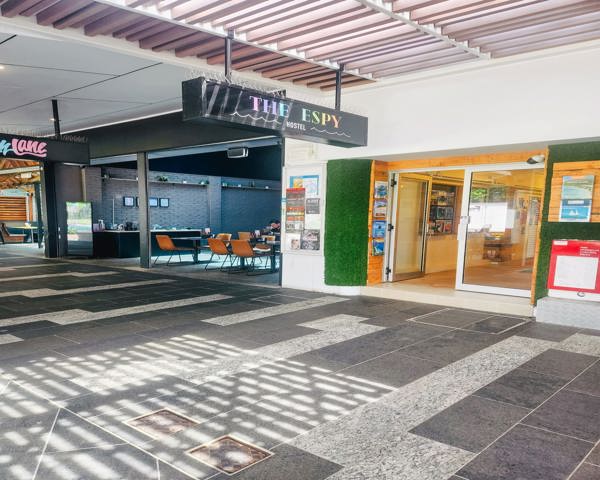 Mix 4 Bed Dorm (18-35 Age Only)